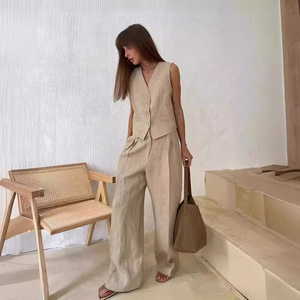 Ensemble deux pièces décontracté <span class=keywords><strong>gilet</strong></span> et pantalon moulant sans manches pour <span class=keywords><strong>femme</strong></span> – Nouvelle collection Printemps-Été - Product Image 1