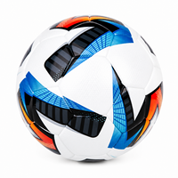 Ballon de football Aiju en cuir PU taille 5, thermocollé sans couture, avec couleur et logo personnalisés, service OEM/ODM en gros pour entraînement et matchs