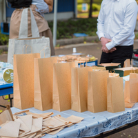 Sac en papier kraft brun en vente chaude, logo personnalisé, sac d'emballage en papier de luxe pour aliments