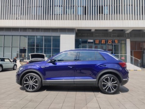 VW T-<span class=keywords><strong>ROC</strong></span> 2018 280TSI DSG Comfort SUV d'<span class=keywords><strong>occasion</strong></span>, 1.4T 150 ch Turbo FWD Crossover compact, bien entretenu, prêt à être expédié - Product Image 3