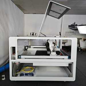 Machine de découpe laser hybride industrielle à fibres et CO2 1300*900mm pour l'acier, le métal, l'acrylique, le bois, le verre et la gravure - Product Image 4
