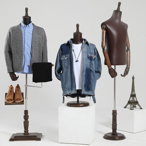 Maniquí masculino de cuero PU de calidad al por mayor, traje de Maniquí de busto masculino de medio cuerpo, vestido Formal de exhibición con pantalones, soporte para zapatos - Product Image 2