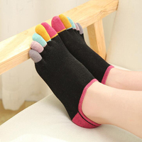 Forte demande femmes filles nouveau orteil chaussettes drôle cinq doigts chaussettes rayé coton respirant femmes s court