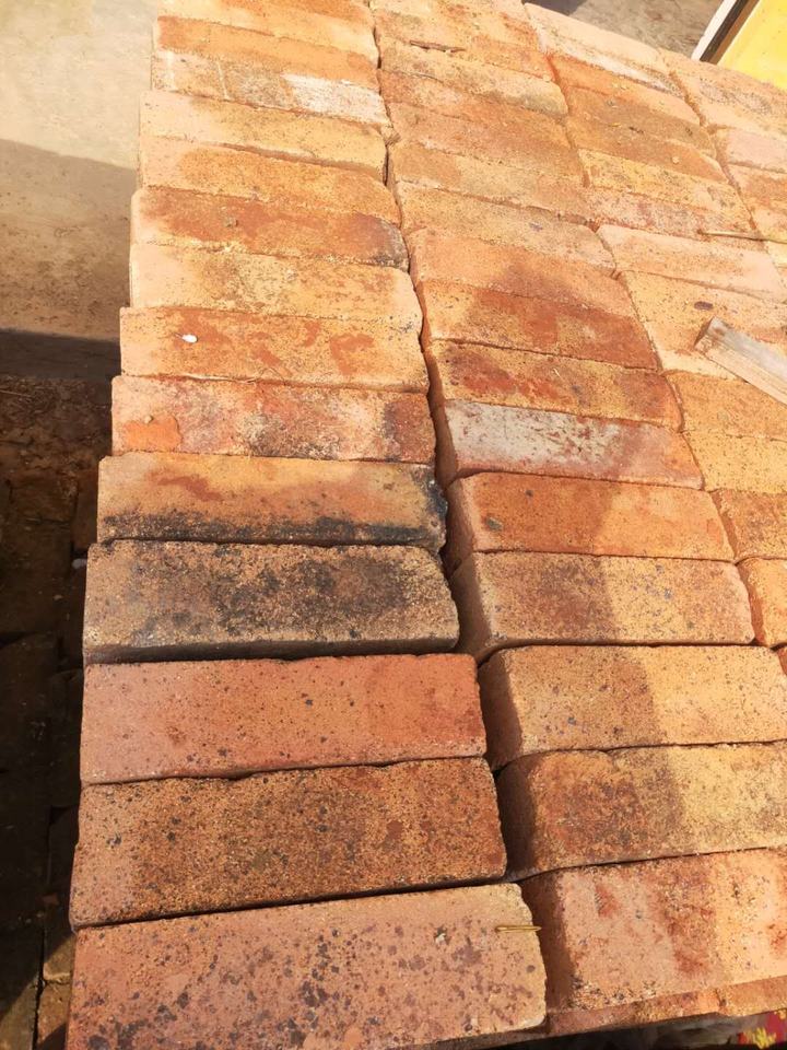 High Purity Light Thin Insulating Refractory Fire Clay Brick