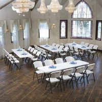 Table pliante en plastique blanche de 180 cm (6 pieds) pour 10 personnes, idéale pour les mariages, banquets, événements en plein air, fêtes, location en gros à prix réduit.