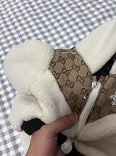 उच्च गुणवत्ता वाली लक्जरी पालतू कोट सुंदर क्लासिक प्लेड डिजाइन ब्राउन पॉलिएस्टर शीतकालीन कुत्ते के लिए XS-2XL आकार सभी मौसमों के लिए आकार - Product Image 5