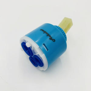 Vanne de robinet en céramique achelée, noyau de robinet <span class=keywords><strong>cartouche</strong></span> de robinet, équipement indépendant en plastique et en céramique - Product Image 1