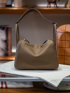 Bolsos de Mano de Diseño Personalizado al por Mayor, Bolsos de Lujo de Cuero Vacuno de Alta Calidad, los Más Vendidos al por Mayor - Product Image 6