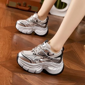 Zapatillas deportivas casuales de mujer con cordones, forro polar y malla, suela gruesa que aumenta la altura, ligeras, para otoño e invierno. - Product Image 2