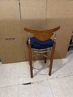 Fabricants de meubles, tabourets de comptoir modernes et minimalistes à armature en bois massif, chaises de bar, chaise haute pour table de bar en Chine