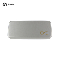 Étui à lunettes de soleil pliable triangulaire portable, fermeture magnétique, boîte rigide pour lunettes, logo personnalisé