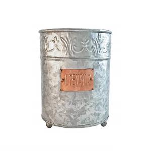 Decoración de granja Caddy de limpieza de acero galvanizado 6 rejillas Utensilio de cocina Caddy con mango - Product Image 5