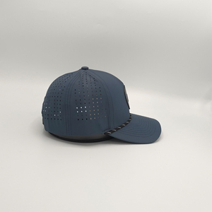 Casquette de baseball de luxe premium, structurée à 5 panneaux, avec visière incurvée, logo en patch de caoutchouc PVC imperméable, style golf avec cordon - Product Image 5