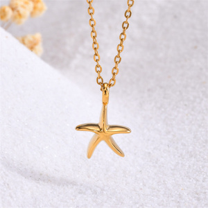 Colgante de Estrella de Mar Grueso de Acero Inoxidable Pulido con Baño de Oro de 18K, Estilo de Moda Casual para Uso Diario en la Playa, Regalo Ideal - Product Image 2