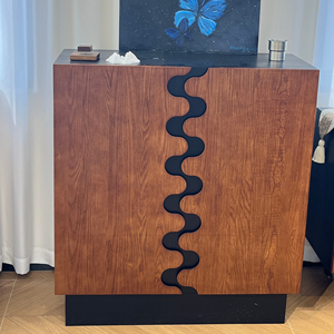 Buffet moderne ondulé grande capacité pour salon, meuble de rangement latéral en bois massif pour la maison - Product Image 1