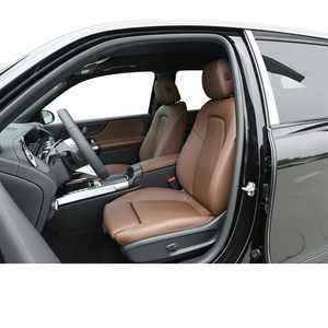 <span class=keywords><strong>GLB</strong></span> <span class=keywords><strong>200</strong></span> Dynamic Edition 2024, SUV de Nueva Energía con Diseño Renovado, Turbo, 5 Asientos, Neumáticos R18, Techo Solar - Product Image 6