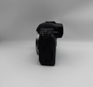กล้องฟูลเฟรม 30.3MP + เมาท์ RF — EOS R คือเรื่องราวแห่งการเป็นต้นแบบของกล้องมิเรอร์เลส! - Product Image 5