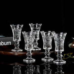 <span class=keywords><strong>Raymond</strong></span> Glass Coupe à vin forte Verre à liqueur sculpté Gobelet en cristal - Product Image 2