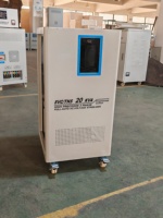 Régulateurs/Stabilisateurs de tension AC industriels automatiques haute précision triphasés 15kW 10kW 20kW 220V SVC TNS TNS/SVC-6KVA-150KVA