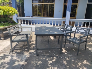 Ensemble de salle à manger d'extérieur design traditionnel en bois d'acacia table de patio 6 places chaise avec cadre en fonte d'aluminium pour mobilier d'extérieur - Product Image 6