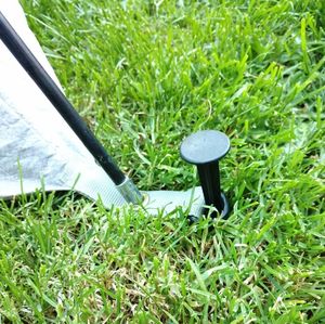 Estacas de Jardín de Acero Negro Recubiertas de PVC, Resistentes a la Corrosión, en Forma de U, para Anclaje de Redes de Escalada en Cercas de Jardín - Product Image 3