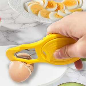 Éplucheur en plastique pratique jaune, trancheur de garniture, perforateur de coquille d'œuf à la coque pour la maison - Product Image 3