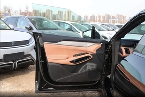 Prix raisonnable pour le BYD Song <span class=keywords><strong>L</strong></span> DM-i 2025 Édition Conduite Intelligente 112 km Modèle Supérieur - Product Image 3
