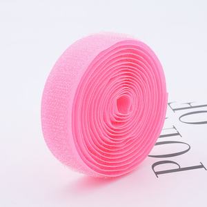 Cinta Mágica Adhesiva Ecológica de 2cm al por Mayor, Cierres de Gancho y Bucle Coloridos Autoadhesivos para Ropa, Zapatos y Bolsos - para Niños - Product Image 4