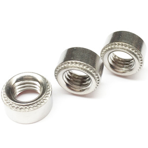 น็อตเหล็กกล้าคาร์บอนแบบกดติด ขนาด M2-M12 หัวกลม ชุบสีขาว - Product Image 1