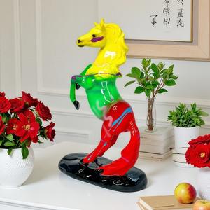 Figurine d'art populaire artistique sculptée en résine époxy, Cheval festif à fond doré, pour la décoration de la maison et du bureau - Product Image 4