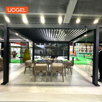 Pergola en aluminium économique Spring Oasis avec finition thermolaquée pour balcon, confortable, imperméable et offrant une ombre fraîche UOGEL M3-S