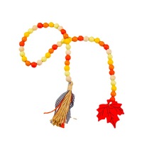 Guirlande de perles en bois d'automne avec étiquette en bois en forme de citrouille et feuille d'érable et pompon, ornement suspendu pour la récolte de Thanksgiving style ferme