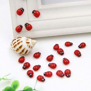 Mini coccinelle auto-adhésive de noël, autocollant de ornement, bois, artisanat de décoration, plantes, artisanat fait en chine, offre spéciale - Product Image 1