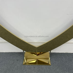 Venta al por mayor directa Diseño de escenario de boda Estante de amor 2M Accesorios creativos de boda Arco de fondo en forma de corazón de hierro forjado - Product Image 6