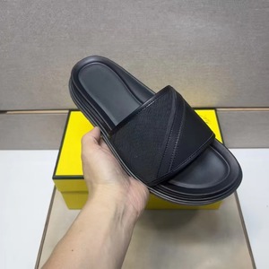 Sandalias de una Sola Tira para Hombre, Parte Superior de Cuero Genuino, Plantilla Acolchada Suave, Suela de Goma Gruesa, Transpirables, Ligeras, Punta Abierta - Product Image 5