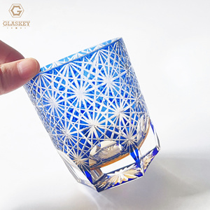 Edo Kiriko Blue Daisy Verre à <span class=keywords><strong>whisky</strong></span> en cristal fait à la main Gobelet à <span class=keywords><strong>whisky</strong></span> Style rétro Tasse à boire Edo Kiriko Verre à <span class=keywords><strong>whisky</strong></span> - Product Image 4