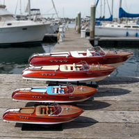 Modèle de bateau à moteur en bois RIVA AQUARAMA - Bateaux nautiques pour la décoration de la maison
