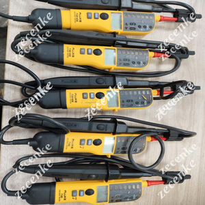 Sonda Eléctrica de Doble Polo T130 para Prueba de Voltaje y Continuidad o FlukeT130VDE de Segunda Mano - Product Image 4
