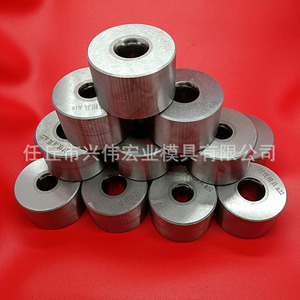 ลูกกลิ้งทังสเตนโคบอลต์ซีเมนต์คาร์ไบด์สำหรับงานรีดขึ้นรูป 002 ผลิตที่เหอเป่ย - Product Image 1