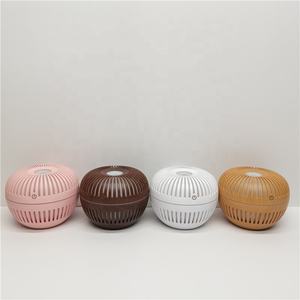 Diffuseur d'air ultrasonique Humidificateur d'huile d'arôme essentielle de 150ml - Product Image 4