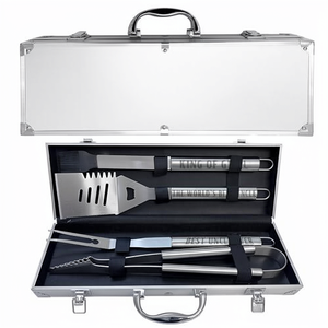 Cadeaux pour oncles et neveux : Kit d'accessoires de barbecue robustes pour jardin, ustensiles de cuisson en acier inoxydable épais avec poignées - Product Image 1