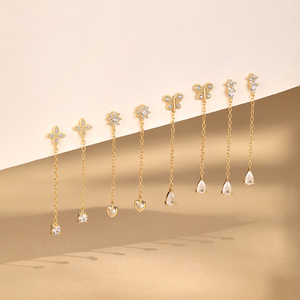 Joyería de Moda, Pendientes Elegantes de Plata de Ley 925 con Perlas Únicas e Incrustaciones de Circonita Irregular - Product Image 2