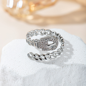 Anillo de Lujo con Cadena y Hebilla de Cinturón, Anillo Abierto con Circonitas Pavé, Ajustable y Apilable, para Mujer, Joyería de Fiesta Hip Hop, Accesorios - Product Image 4