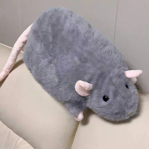 Almohada de peluche de conejito de Guinea, juguete de peluche suave para niños y adultos, regalo unisex a partir de 14 años, color gris con orejas y cola rosas - Product Image 3