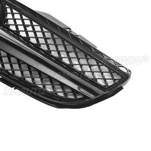 ชุดแต่งกระจังหน้ารถยนต์ แถบตกแต่งกระจังหน้า สำหรับ Mercedes Benz SL Class R230 AMG ปี 2007-2009 - Product Image 4