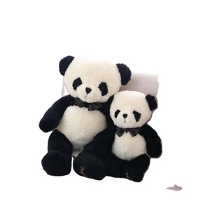 CustomPlushMaker Nuevo Peluche de Panda Adorable con Lazo, Regalo de Cumpleaños para Niños, Muñeco para Máquina de Garras, Peluche al por Mayor - Product Image 1