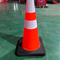 Cône de signalisation routière en PVC noir de 36 pouces, produit de sécurité routière, matériau réfléchissant, caoutchouc et PE