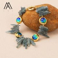 Bracelet vintage en pierre naturelle avec kyanite bleue et perles de verre plaqué or en laiton avec cadre en filigrane pour les fêtes