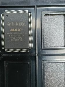 EPM7128SQI100-10N ซีรีส์ MAX7000 CPLD (อุปกรณ์ลอจิกที่ตั้งโปรแกรมได้แบบซับซ้อน) - Product Image 1