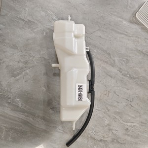 Réservoir d'expansion Toyota Prado LC150 16470-31050, réservoir d'eau auxiliaire pour remplacement du radiateur - Product Image 5